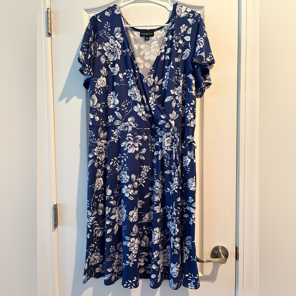 Navy Floral Midi Dress